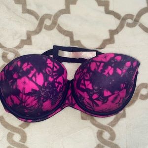 Pink /vs bra strapless size 36c push up great condition